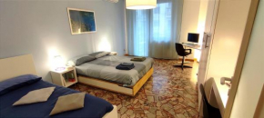 2 Minimal Rooms